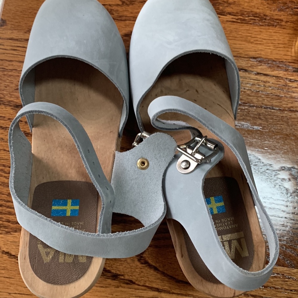 Freja Clogs - Picture 3 of 7